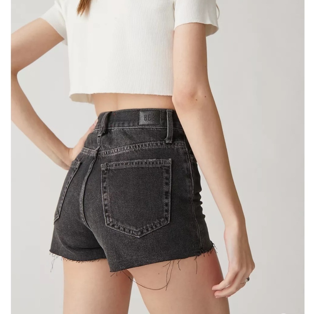 BDG Girlfriend High-rise distressed Denim Short in Washed Black womens size 27